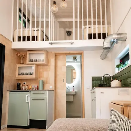 The Tiny Willow Boutique Tiny House In The Woods Diessen